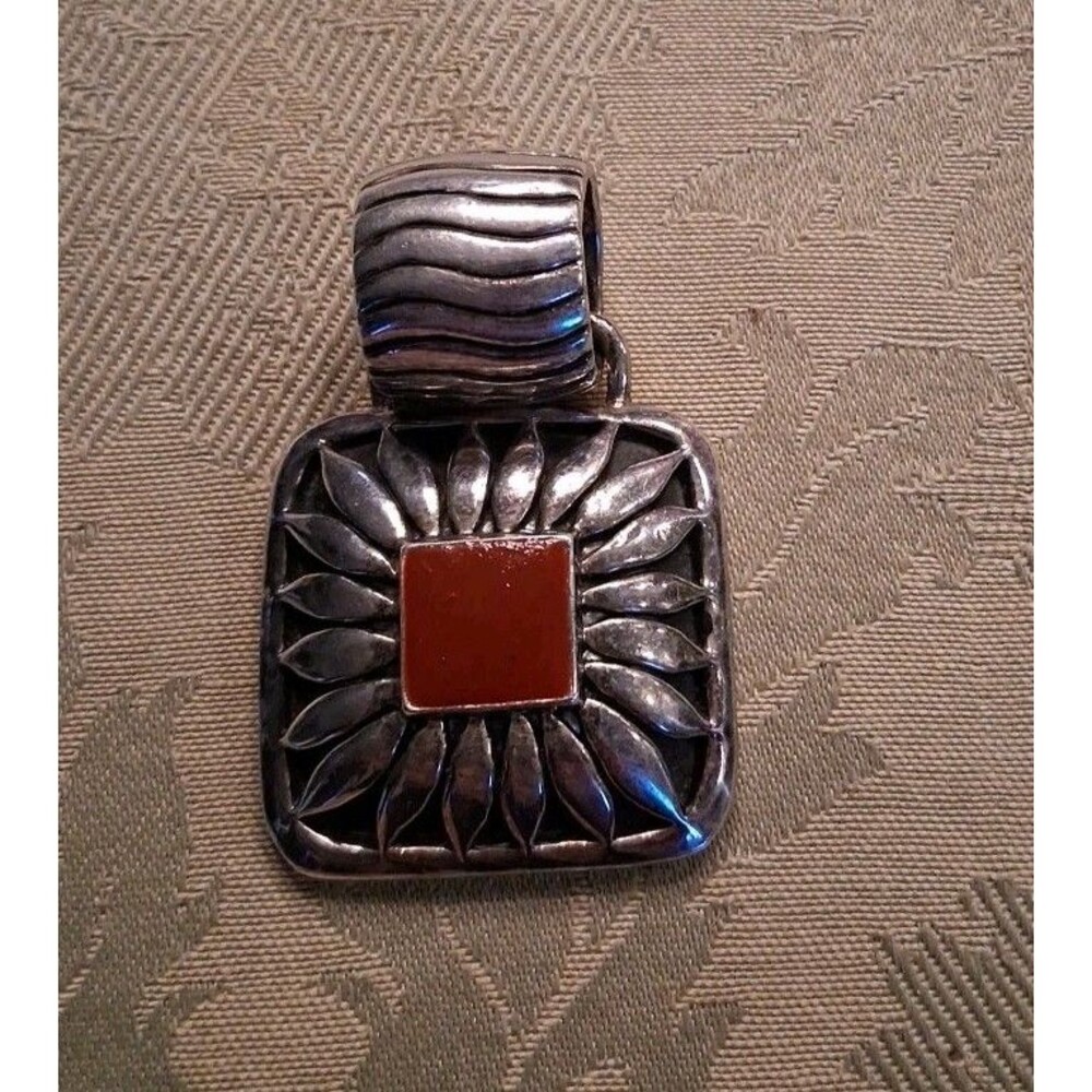 Pendant Silvertone RED Faux CORAL SQUARE DAISY FLOWER 2" Chunky